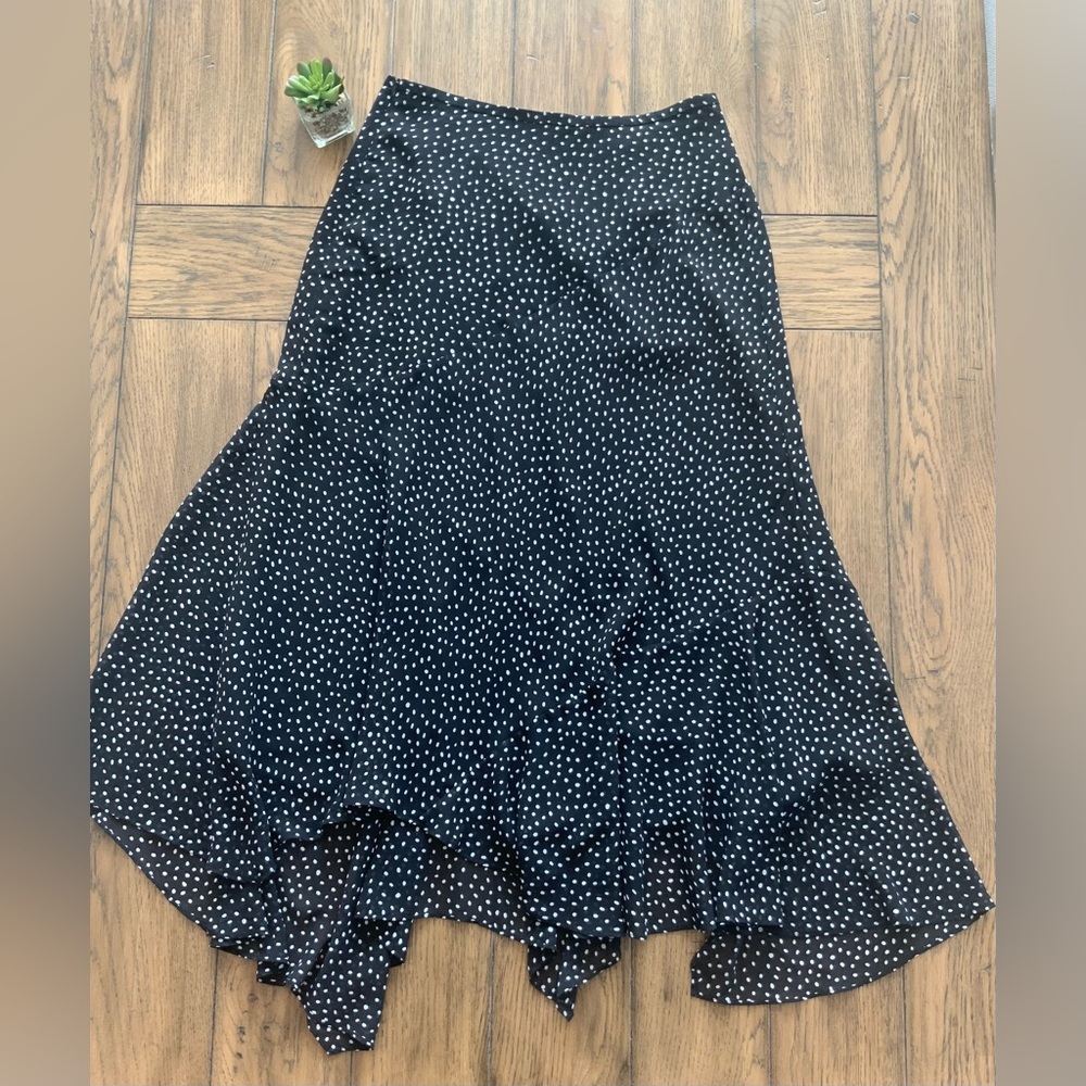 Cabi Sinatra Skirt Size 8